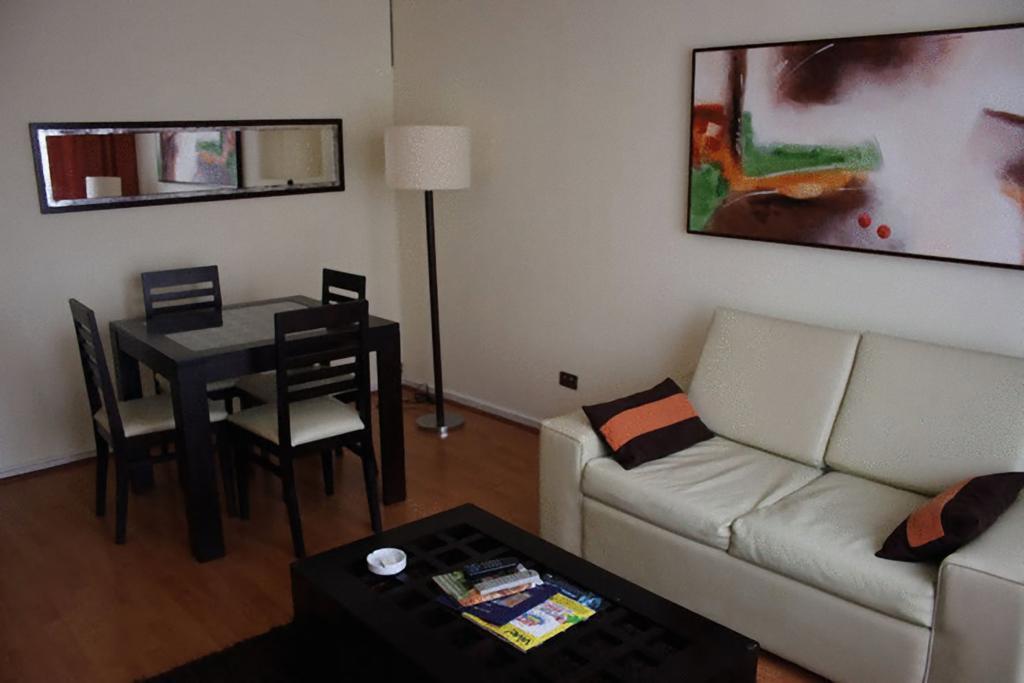 Rent A Home Bosque Norte Santiago de Chile Bagian luar foto